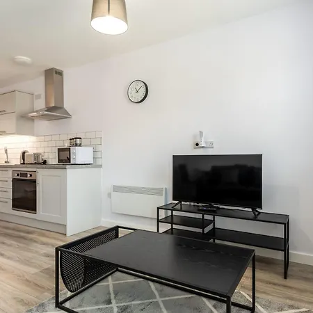 Modern 1 Bedroom In York