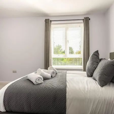 Modern 1 Bedroom In Appartement York