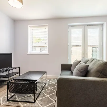 Modern 1 Bedroom In Апартаменты